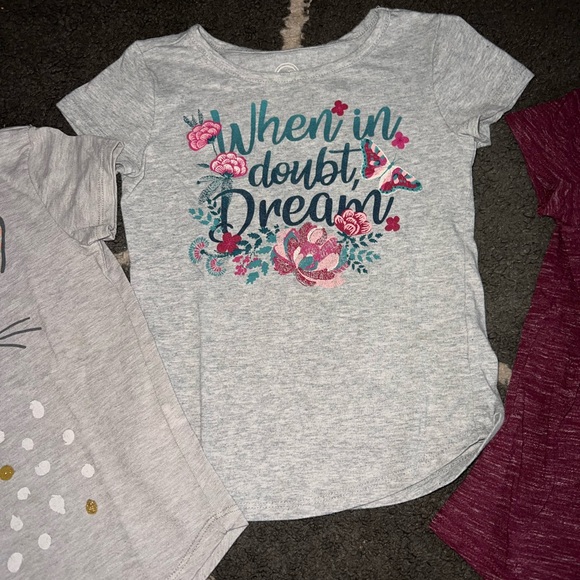 Girls 4/5 & 5T Graphic T-Shirt Bundle SEE DESCRIPTION - Picture 3 of 4